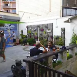 Le Flaneur